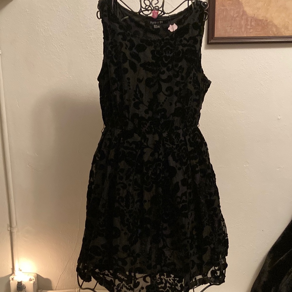 Black dress size medium